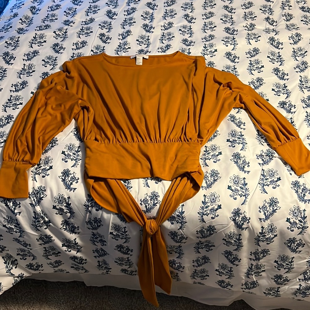 Long sleeve blouse